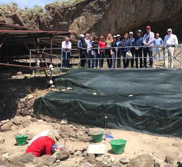 President and Mrs. Kelly, Dean Horswell, Prof. McConnell, and FAU Supporters above an excavation area with students at work. N.B. 