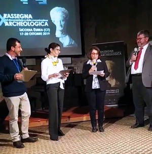 Image (l-r): Lorenzo Daniele, Alessandra Cilio, Laura Maniscalco, and Brian E. McConnell at the award ceremony for best film.