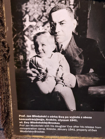 A professor of Jagiellonian University and his daughter after his release from a concentration camp
