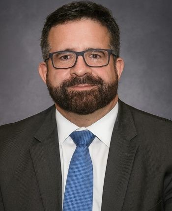 Dr. Daniel Reyes-Guerra