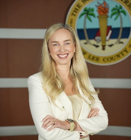 Dr. Rebecca Savage