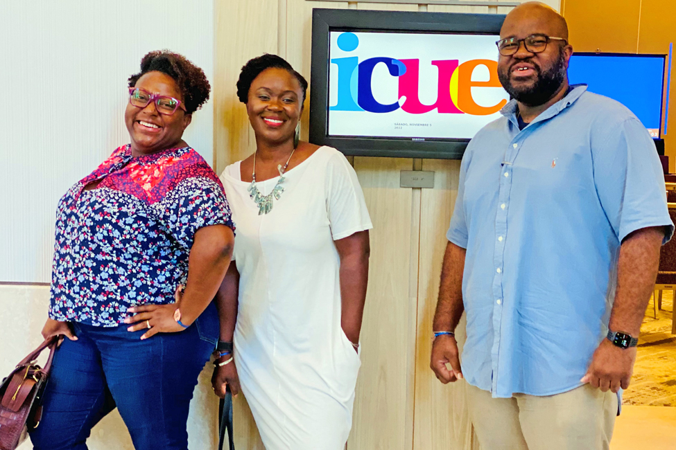 FAU COE professor and students at icue conference