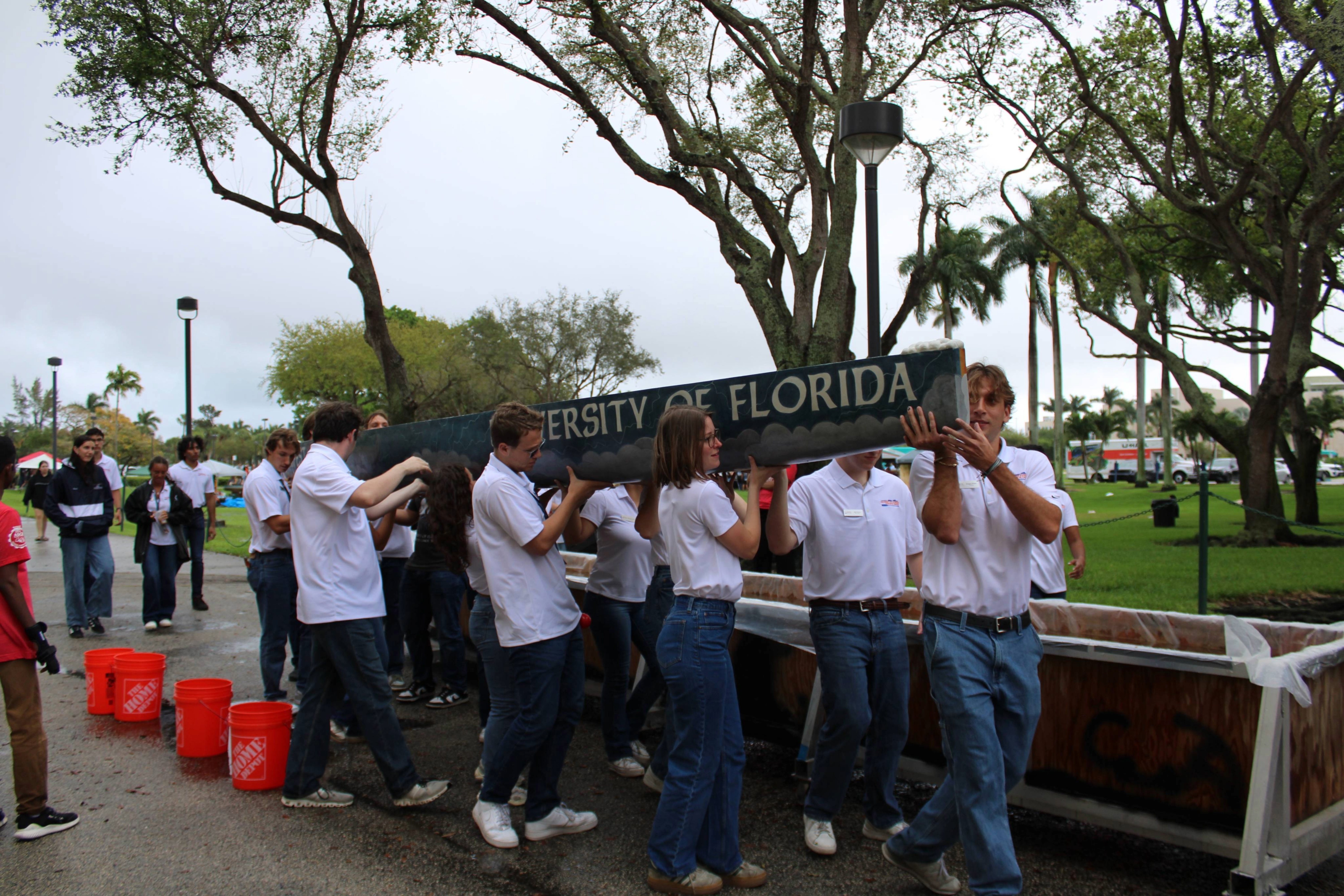 University of Florida students get ready to test their canoe.