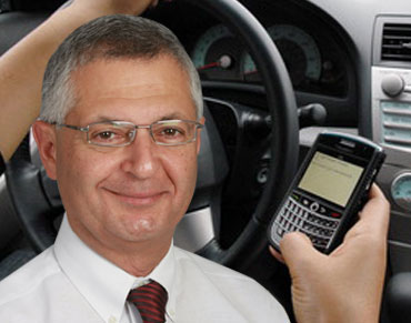 FAU Signs Licensing Agreement for a Patent that Disables Cellphone Texting Features While Driving