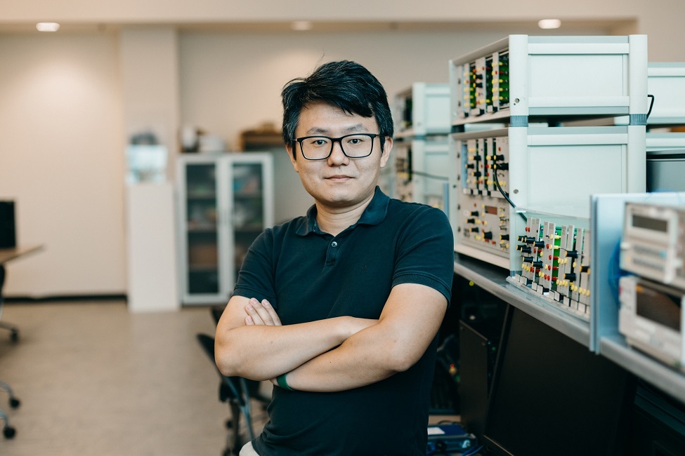 Yufei Tang, Ph.D., an assistant professor, Department of Electrical Engineering and Computer Science, and a fellow of FAU's I-SENSE.