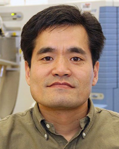  Dr. Guojun Wang