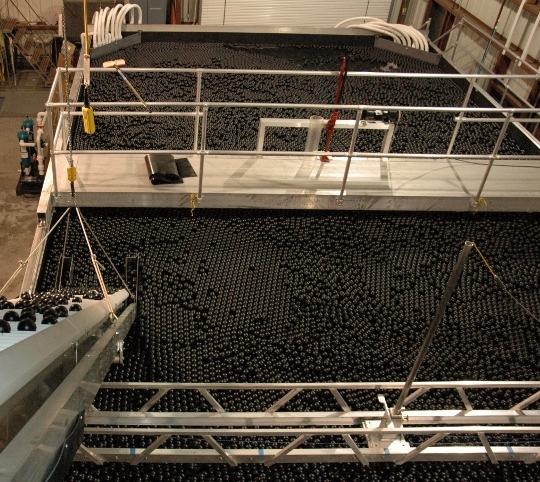 13-meter laser test tank