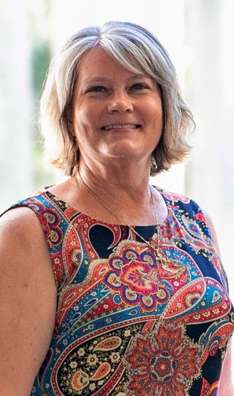 Linda Marie Petersen headshot