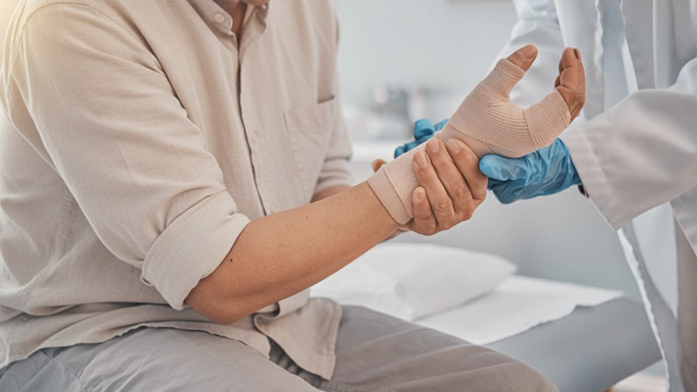 Patient receiving treatment for wrist