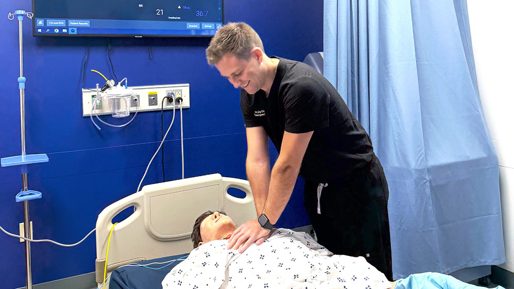 CPR training using a medical simulation mannequin