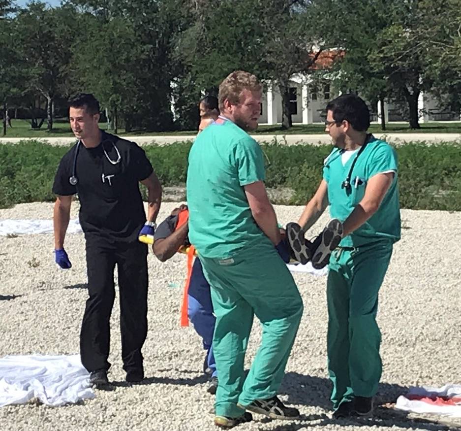 EM Residents in Trauma Day Exercises Carrying Standardized Patient