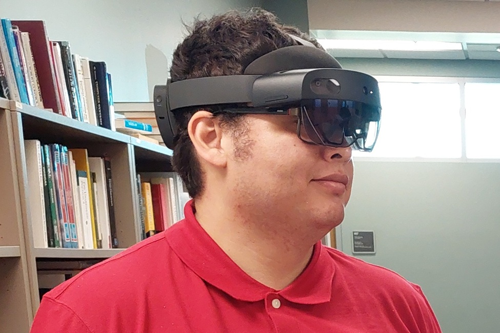 AR Job Coaching Boosts Performance by 79% for People With Disabilities