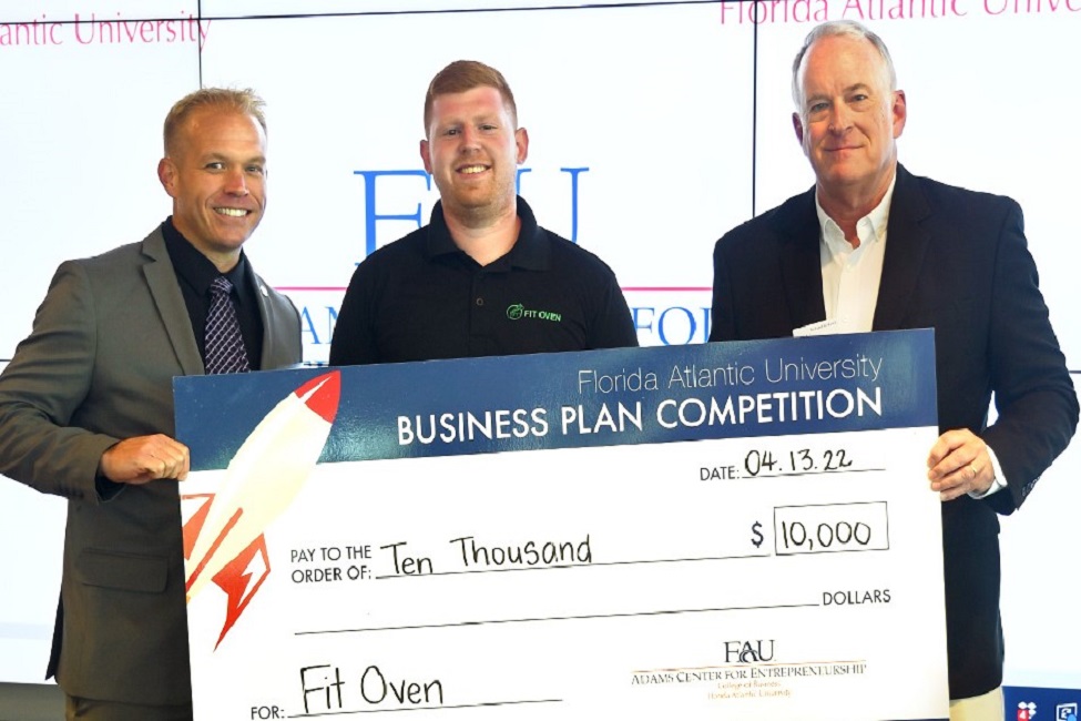 FAU Student’s Healthy Food Venture Wins Business Pitch Competition