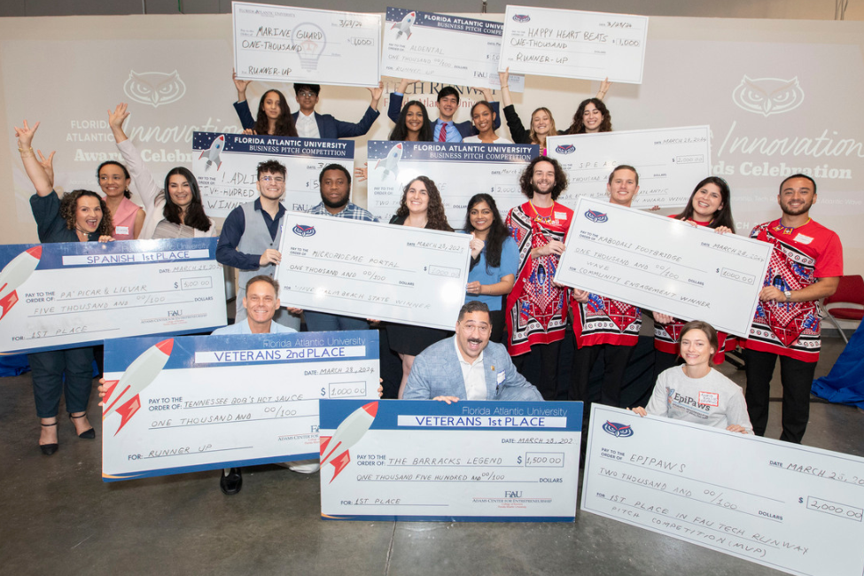 Up-and-Coming Entrepreneurs Celebrate Victory at FAU’s Business Pitch Contest