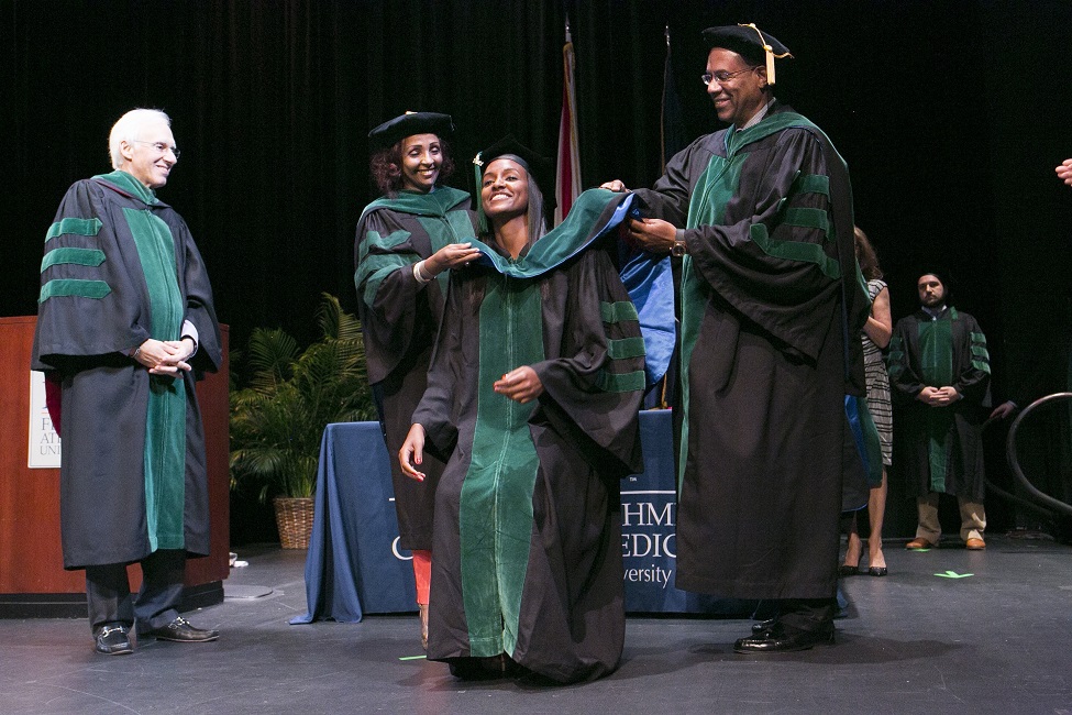 FAU Confers M.D. Degrees to Class of 2017