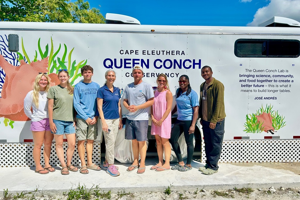 FAU Queen Conch Mobile Lab Debuts in The Bahamas with First Hatch