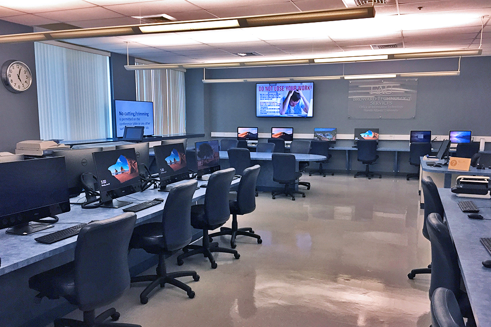 Fort Lauderdale Main Open Computer Lab Revamped