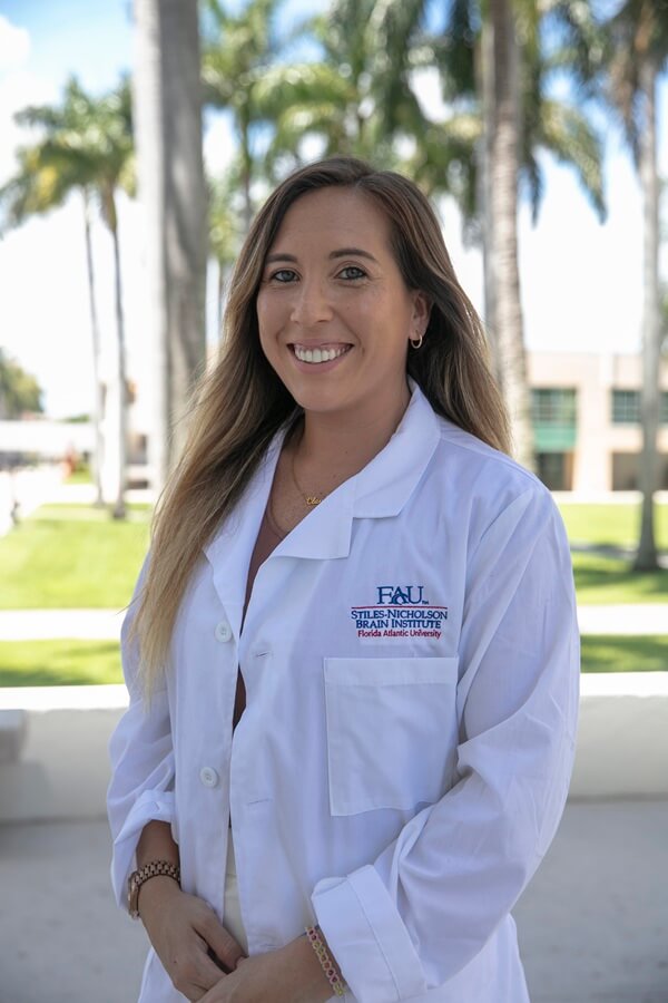 Claudia Alvarez Graduate Assistant