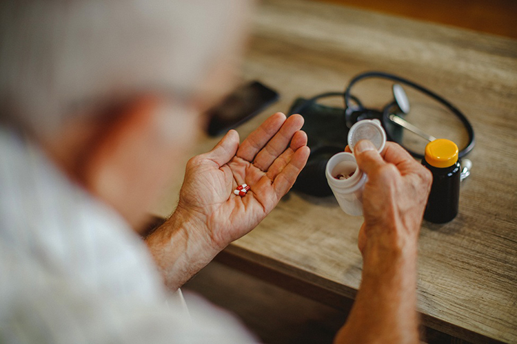 Scientists Call for Safer Care for Older Adults