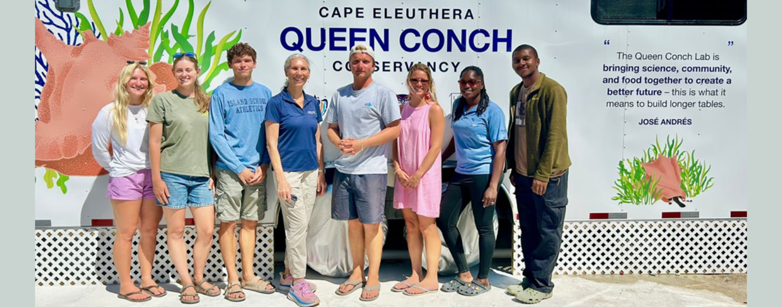 From left: Volunteers from The Island School’s Cape Eleuthera Institute (CEI) with Megan Davis, Ph.D., (center left), CEI volunteer, Kennedy Bliss, Mia Avril and Tereno Johnson.