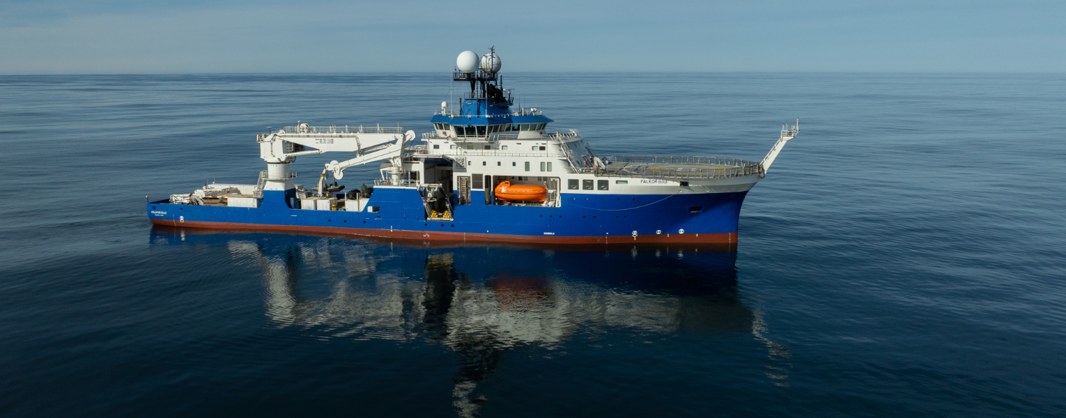 Schmidt Ocean Institute’s renowned Research Vessel (R/V) Falkor (too)  sailing in Caribbean