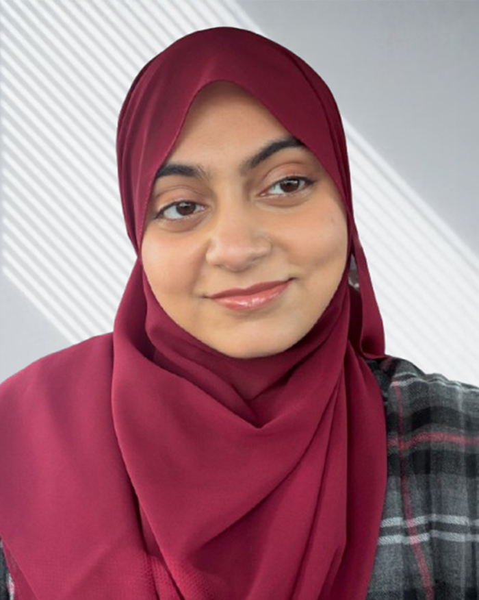 Kinza Khan