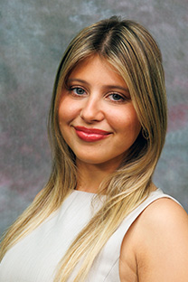 Ellie Raab profile headshot