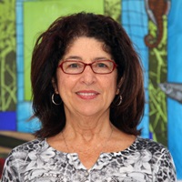 Shirley Pomponi