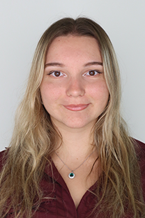 Juliette Belliveau headshot