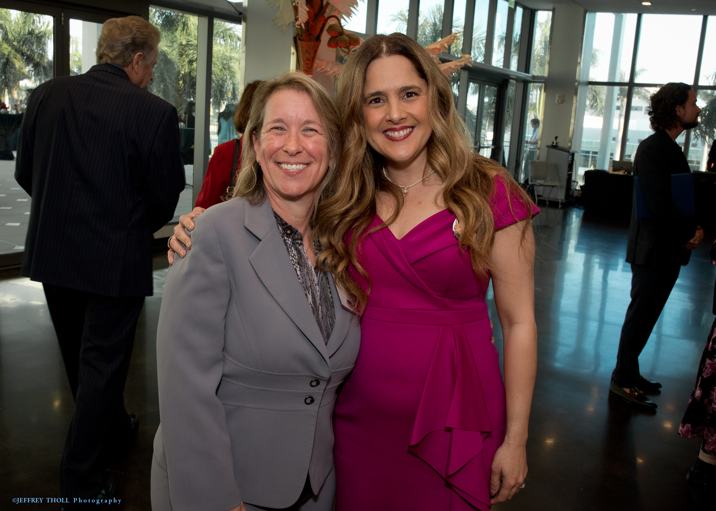 Dr. Schaeffer with Dean Luna at the 2025 Phyllis Sandler Heart of Social Work