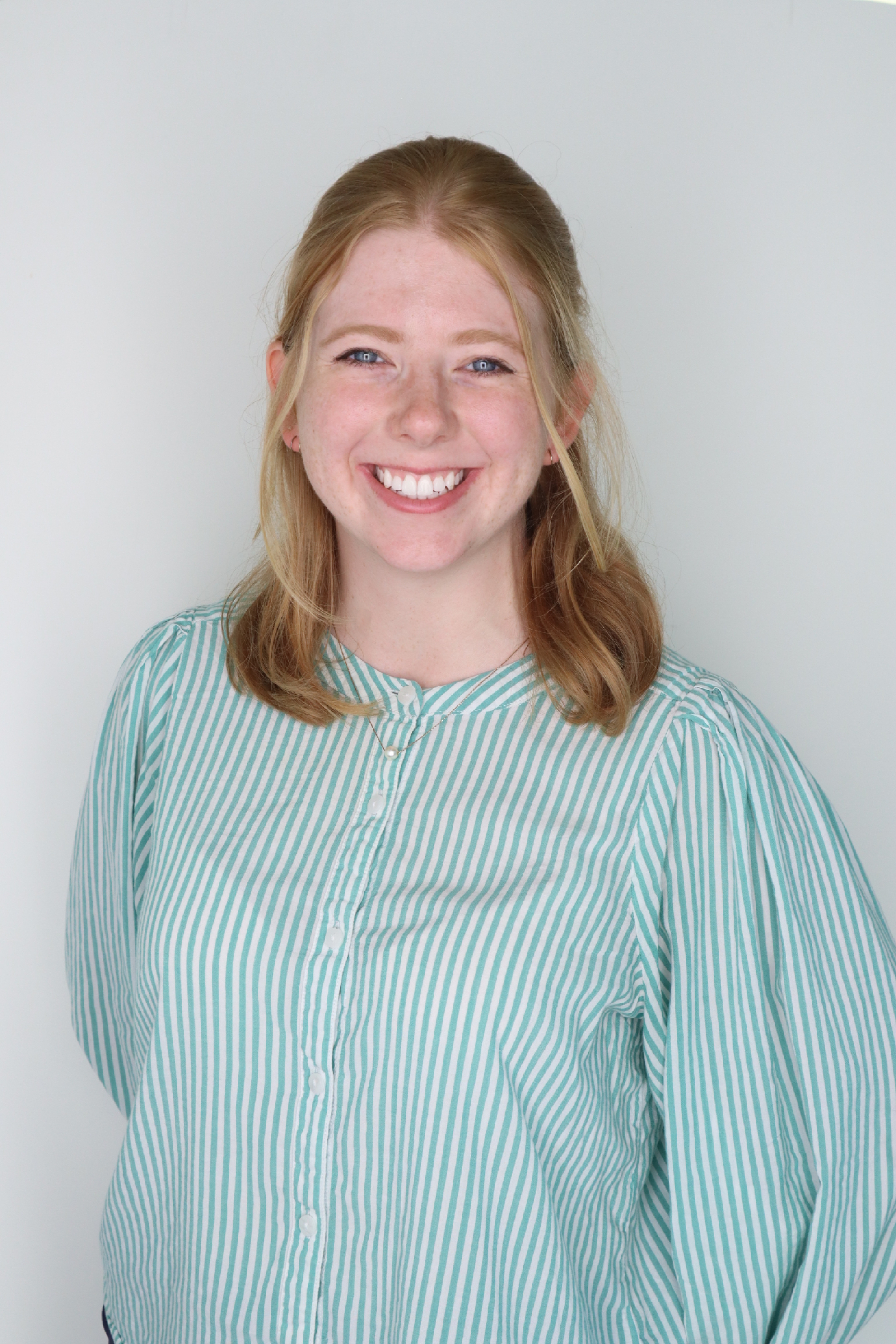 holly profile image