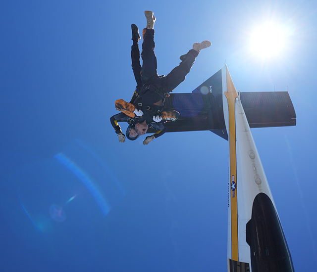 FAU MVSS Leaders Skydive with the U.S. Army Golden Knights